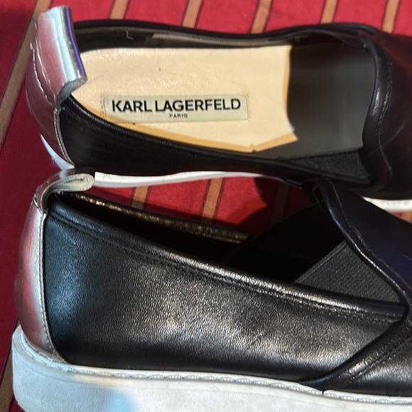 Just loafing around - Picture 4 of 8